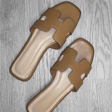 Load image into Gallery viewer, Summer Sandals
