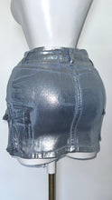 Load image into Gallery viewer, Metallic Foil Denim Cargo Skirt
