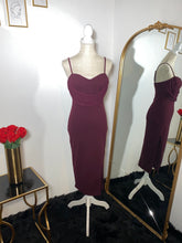 Load image into Gallery viewer, Isabel Dress Plum
